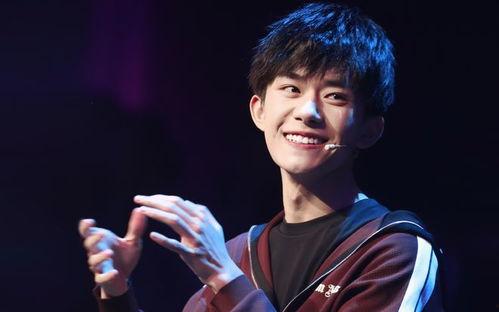 易烊千璽娛樂爆料最新,揭秘明星幕后生活與精彩瞬間