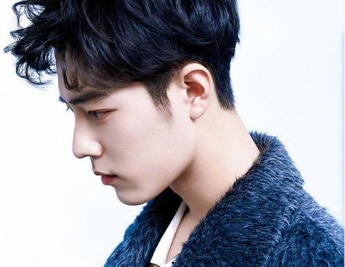 周謹雯肖戰最新爆料圖片,甜蜜互動引粉絲熱議